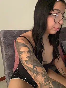 maaddyXXX webcam