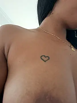 Jenifer_em