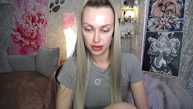 NickyAdamidi webcam