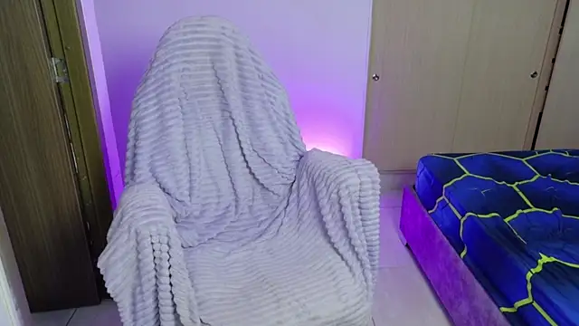manuela99x webcam