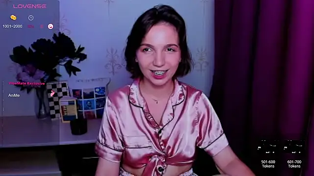 KindHazelHere_ webcam