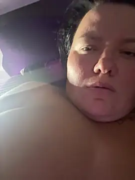 SunnyLeila2101 webcam