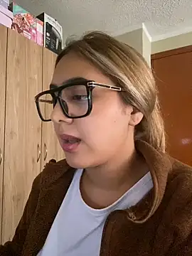 Miabonnett_ webcam