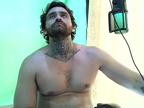 aronmiller404 webcam