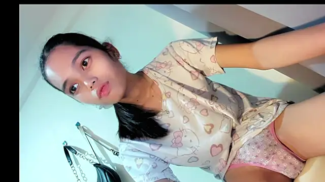 CUTIE_GIRLSX webcam