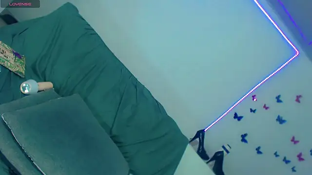 Perla_Hotcortes webcam
