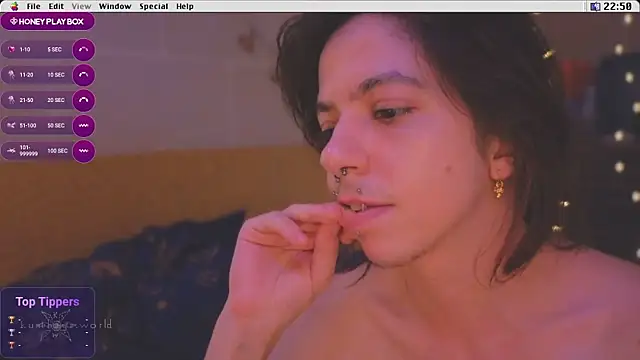 kuntboyzworld - Kuntboyzworld's free webcam - UK Sex Cams