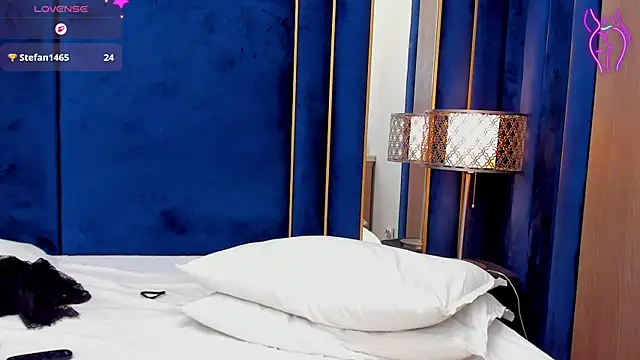 tenny_shy webcam