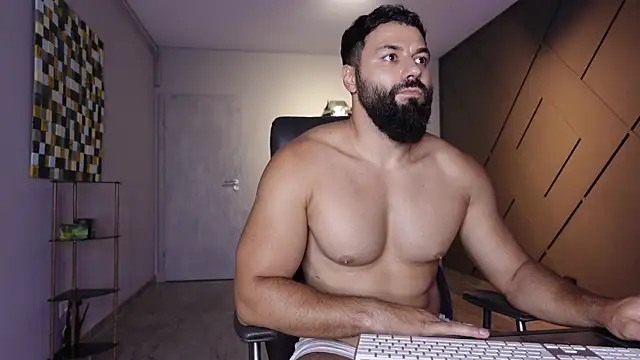 mattmasterss live cam on StripChat