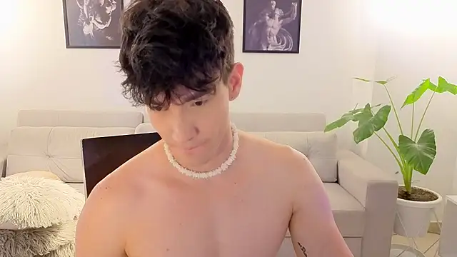 neythan_blaze live cam on StripChat