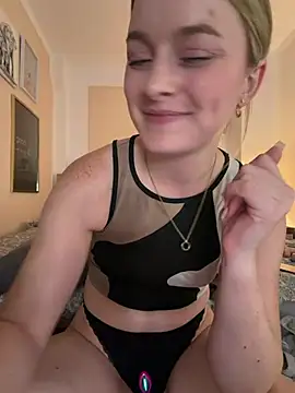 melanieTesss webcam