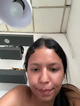Cataleya2026 live cam on StripChat