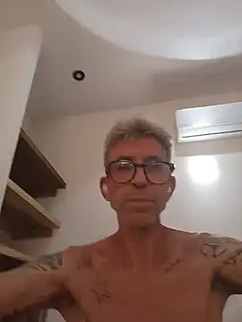 chris-sbh11 webcam