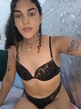 Lyaponci live cam on StripChat