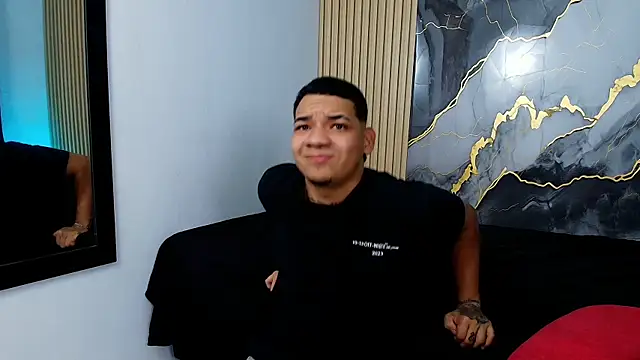bick_jhonn live cam on StripChat