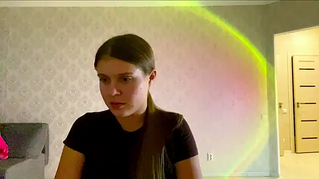 NikiFlaselini webcam