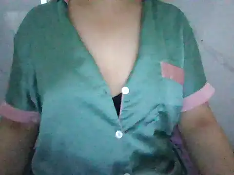 Meibee live cam on StripChat