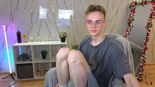 Midnight_gospell live cam on StripChat