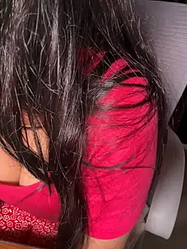 Lucky_Flora live cam on StripChat