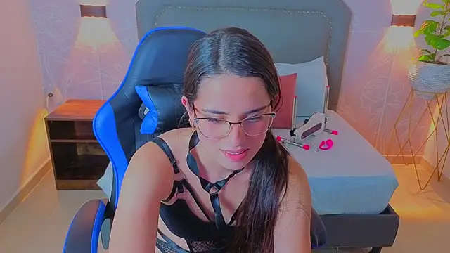 angelica_dymond live cam on StripChat