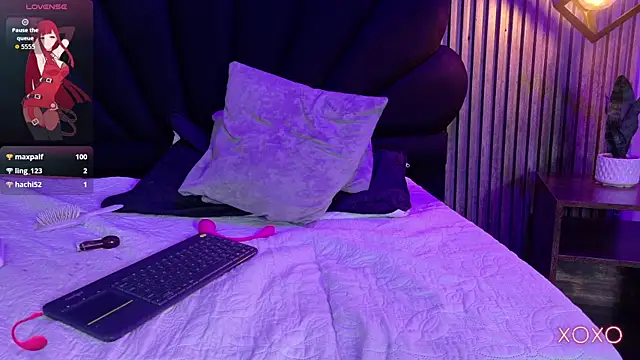 Tiffany_yu live cam on StripChat