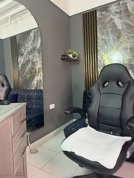 Yelena03 webcam