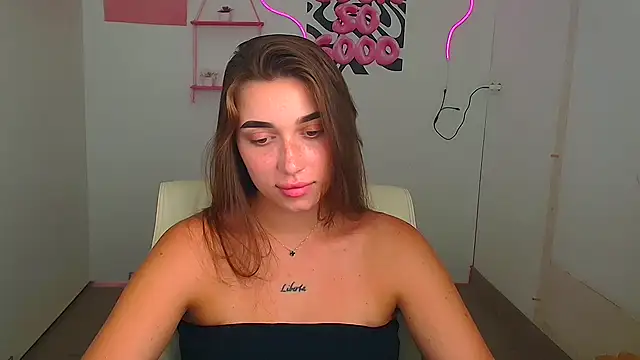 NikaMystic webcam