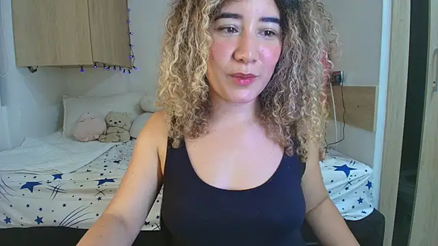 Charlotte11-11 webcam