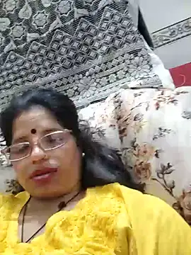 SWEETY01990 webcam