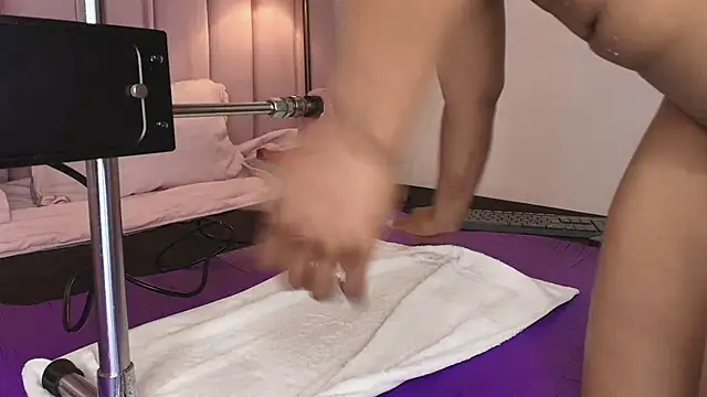 hallybans (F young) - Ride dildo until cum