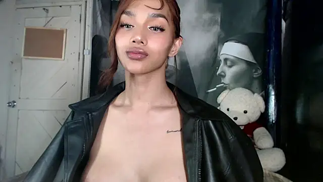 itsmekarinaaa webcam