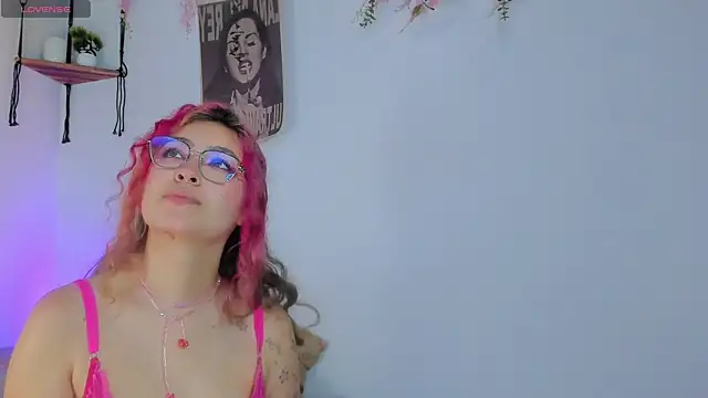 MarieTaylor_ webcam