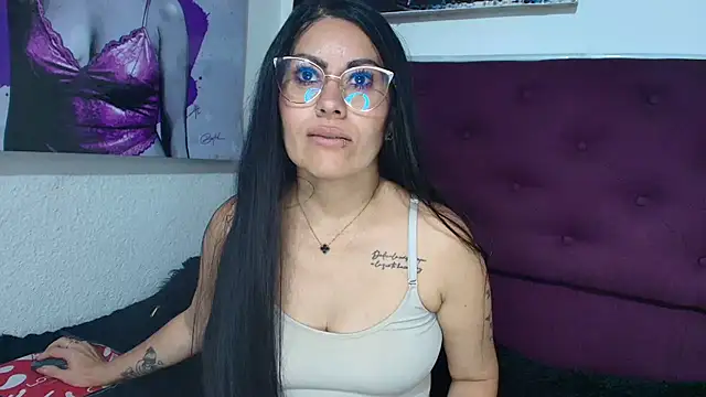 Tania_mature webcam