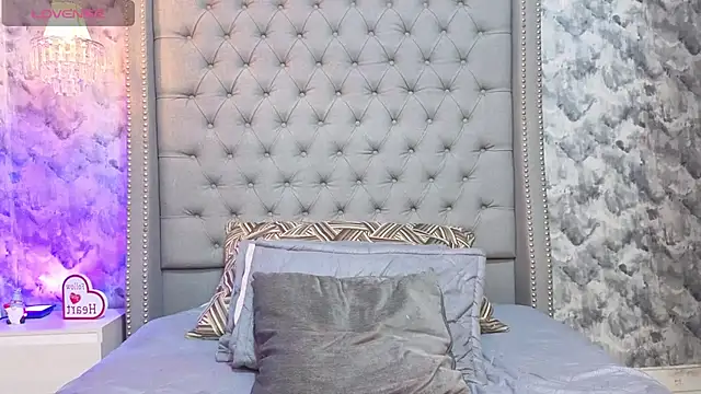 Sofia_Blosom webcam