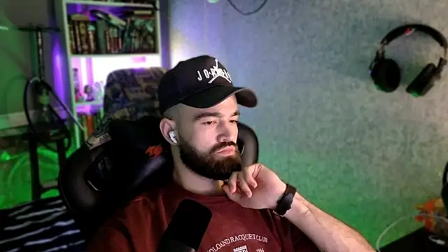 _Serious_Man webcam