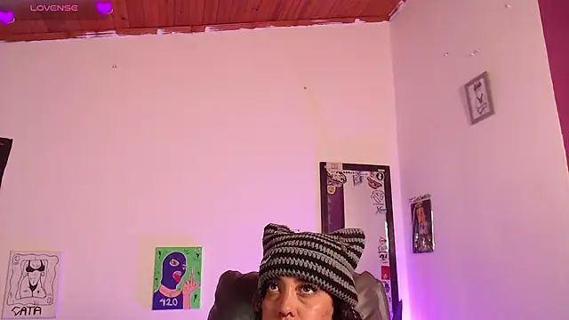 Cata_green webcam