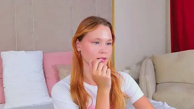 AmeliRoyse live cam on StripChat