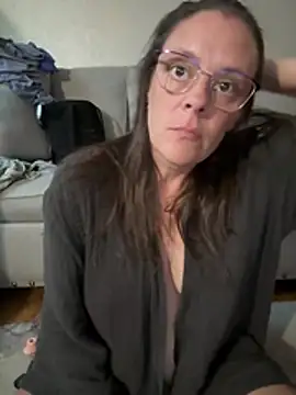 matildajane5 - MatildaJane5's free webcam - UK Sex Cams