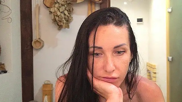 BouncySweety live cam on StripChat