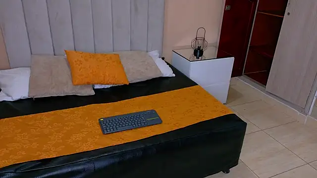 Charlotte_Olsen_ webcam