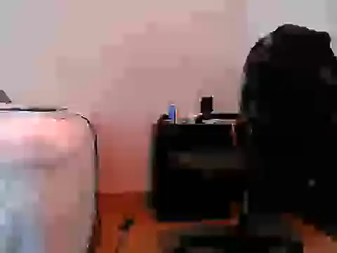 Iscariot19 live cam on StripChat