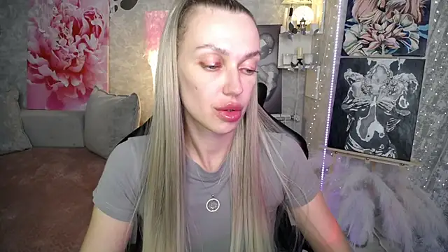 NickyAdamidi webcam