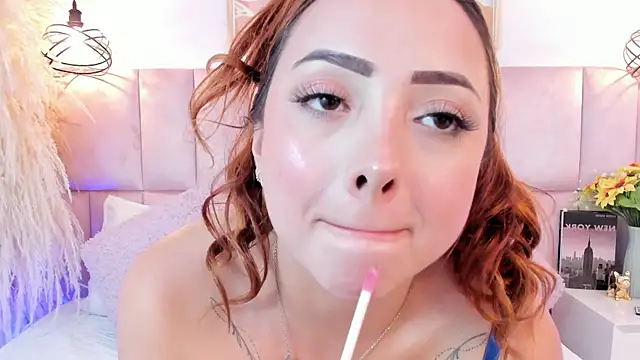 alice__collen webcam