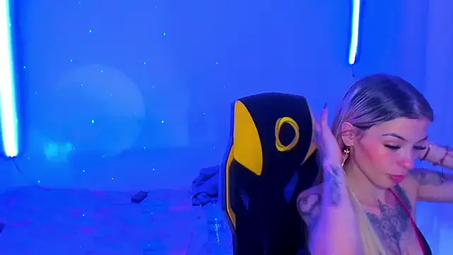 barbiee_05 live cam on StripChat