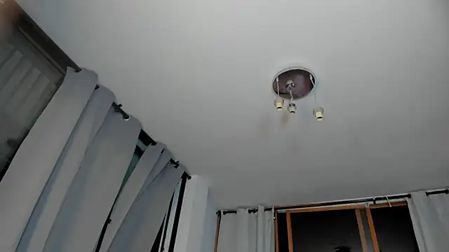 Dahiiana_Foxx webcam