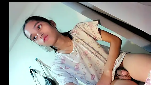 CUTIE_GIRLSX webcam
