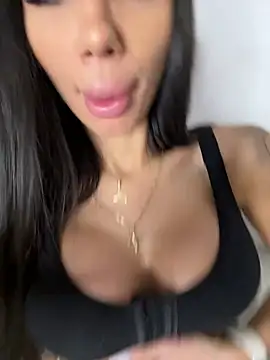 blueeyes_bb (F young) - 🎯Let's See What Happens: Slide a finger