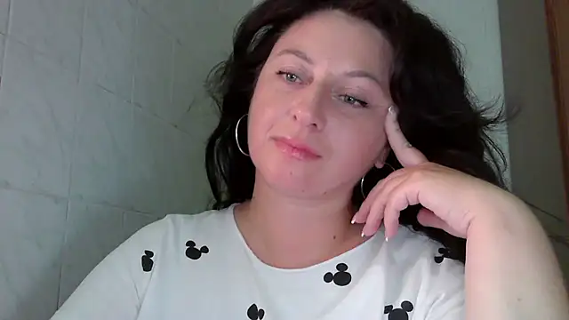 MelinaAx webcam