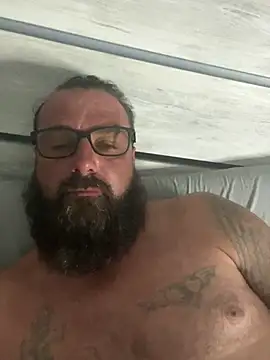 alphareign85 webcam