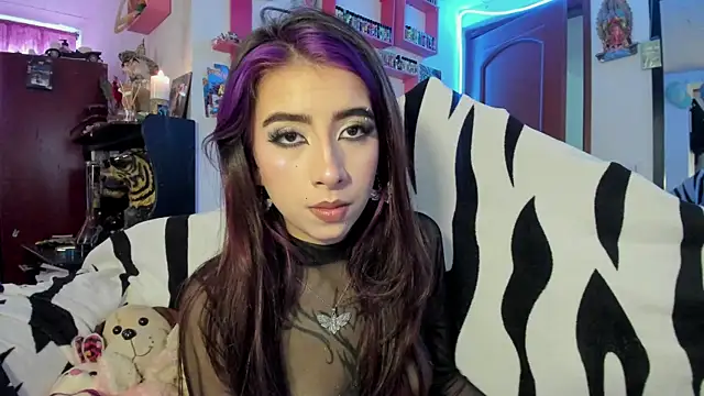 Rebecahart webcam
